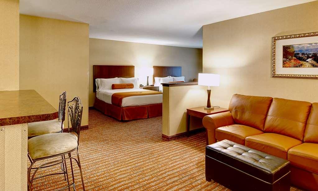 Phoenix Inn Suites אלבני חדר תמונה